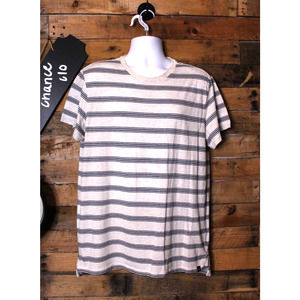 SALE-American Eagle men's causal stripped short sleeve shirt size XL